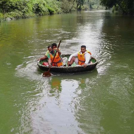 Regenta Jungle Resort Kabini Springs Begūr Екстериор снимка