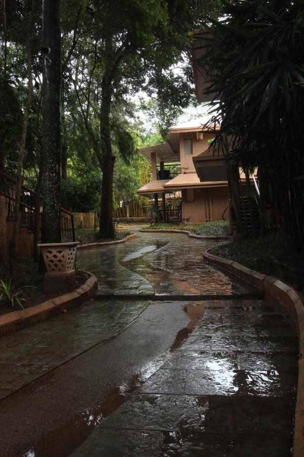 Regenta Jungle Resort Kabini Springs Begūr Екстериор снимка